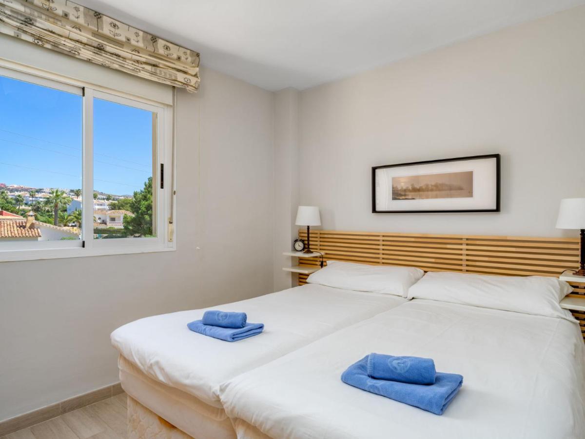 Apartment Calahonda Royale Sitio de Calahonda Bagian luar foto