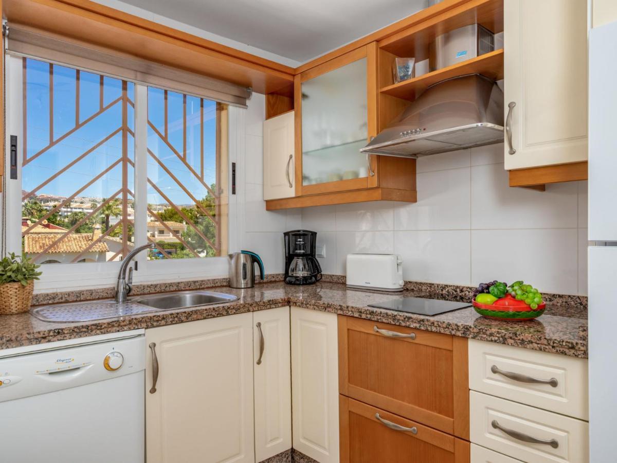 Apartment Calahonda Royale Sitio de Calahonda Bagian luar foto